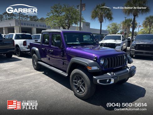 New 2026 Jeep Gladiator Sport AWD/4WD image 1