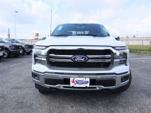 New 2025 Ford F150 Lariat w/ Equipment Group 501A Mid image 9