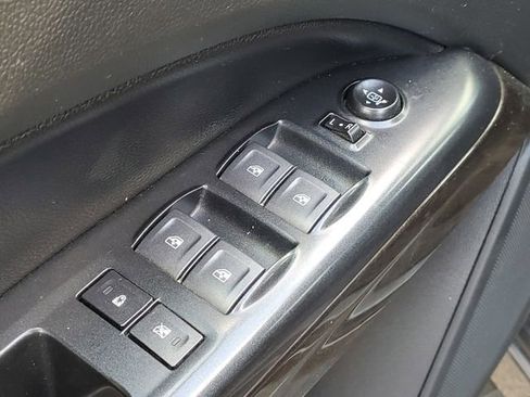 Used 2022 GMC Canyon Elevation AWD/4WD image 10