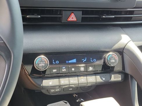 New 2026 Hyundai Elantra SEL Sport FWD image 12