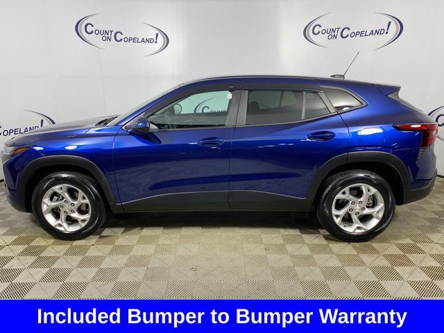 Certified 2024 Chevrolet Trax LS w/ LS Convenience Package FWD image 2