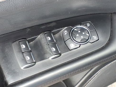 Certified 2022 Lincoln Nautilus Reserve image 16