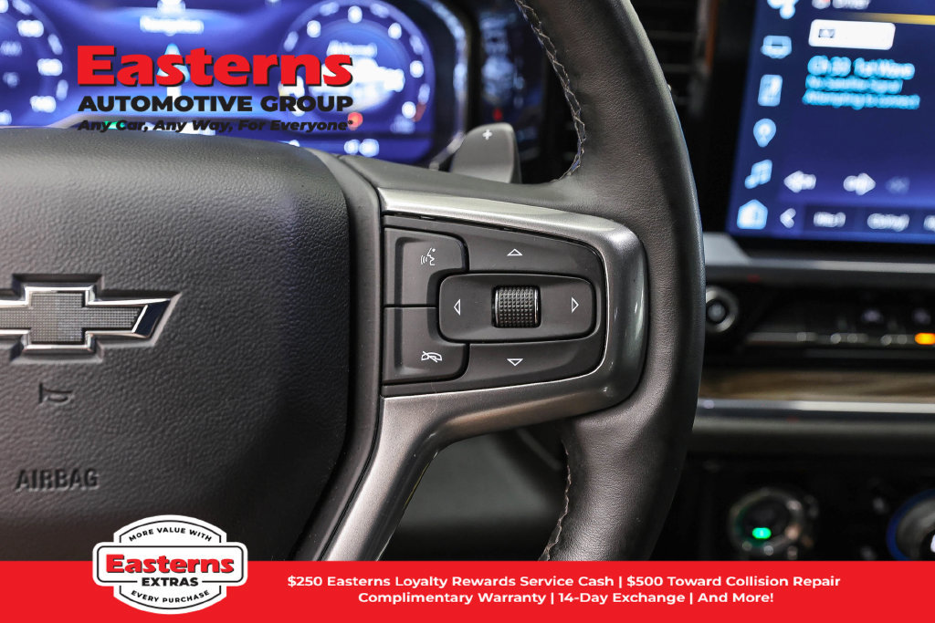 Used 2024 Chevrolet Silverado 1500 RST w/ Z71 Off-Road Package AWD/4WD image 17