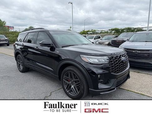Used 2025 Ford Explorer ST-Line w/ Premium Package AWD/4WD image 1