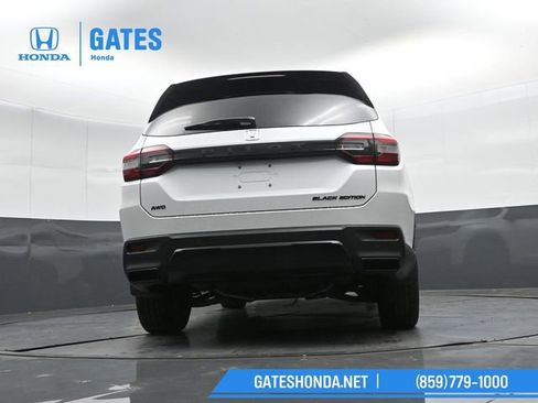 New 2026 Honda Pilot Black Edition image 32