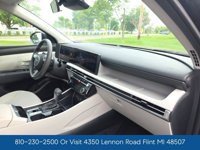 Certified 2025 Hyundai Tucson SEL AWD/4WD image 21