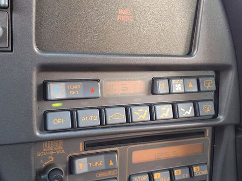 Used 1990 Chevrolet Corvette Convertible image 6