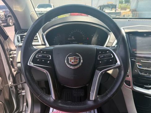 Used 2013 Cadillac SRX Luxury FWD image 14