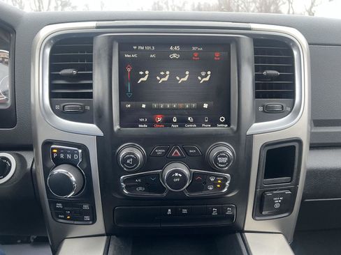 Used 2018 RAM 1500 Big Horn image 16