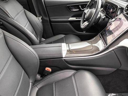Used 2023 Mercedes-Benz GLC 300 4MATIC image 27