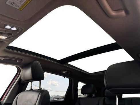 Used 2020 Hyundai Santa Fe Limited AWD/4WD image 19