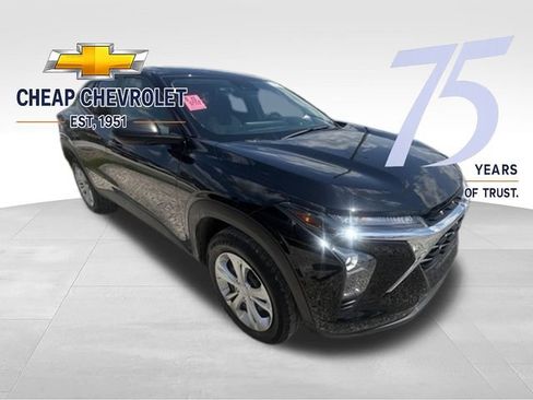 Used 2024 Chevrolet Trax LS FWD image 6
