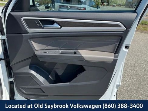 Used 2023 Volkswagen Atlas SE w/ Panoramic Sunroof Package AWD/4WD image 34