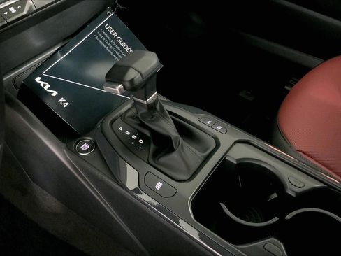 New 2025 Kia K4 GT-Line Turbo image 8