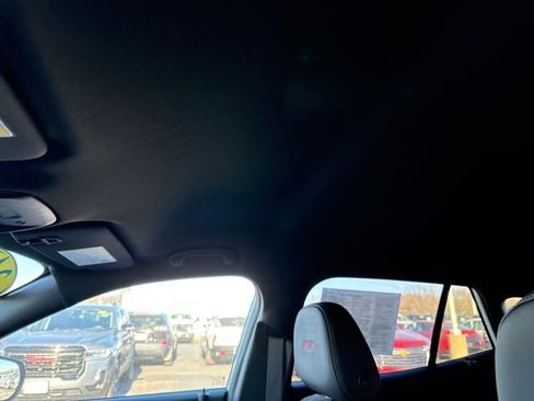 Certified 2024 Chevrolet Trax RS w/ Driver Confidence Package image 21