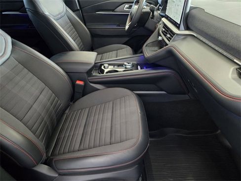 New 2025 Ford Explorer ST-Line w/ Premium Package image 15