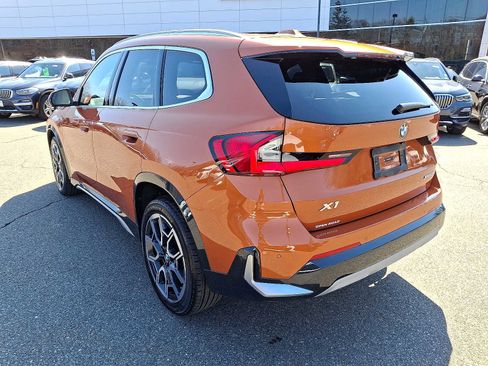 Used 2025 BMW X1 xDrive28i w/ Technology Package image 5