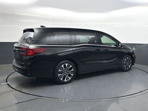 New 2026 Honda Odyssey Elite image 4