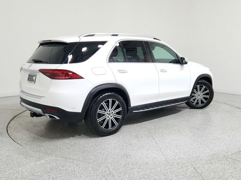 Certified 2025 Mercedes-Benz GLE 350 4MATIC image 3