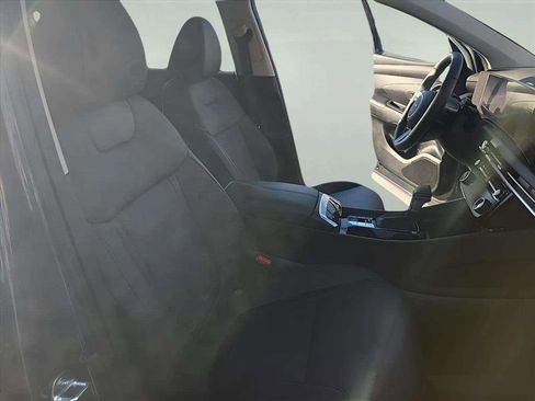 Used 2025 Hyundai Tucson SEL image 32