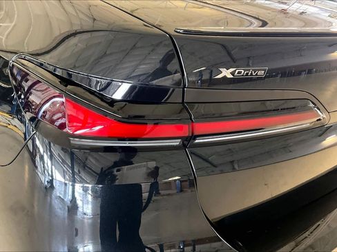 New 2026 BMW 760i xDrive w/ Executive Package AWD/4WD image 14