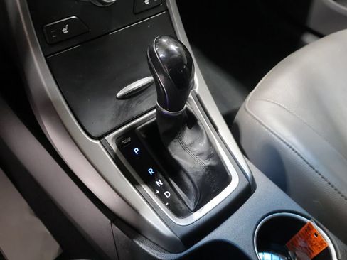 Used 2014 Hyundai Elantra Limited w/ Option Group 03 FWD image 30