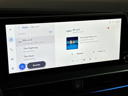 New 2027 Toyota Prius XLE FWD image 21