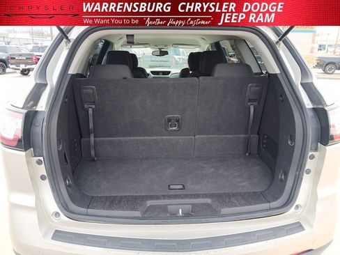 Used 2016 Chevrolet Traverse LT w/ Style and Technology Package image 30