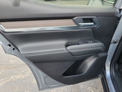 New 2026 GMC Terrain Denali w/ LPO, Floor Liner Package image 15