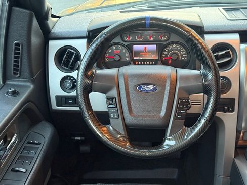 Used 2012 Ford F150 Raptor w/ Raptor Luxury Pkg image 21