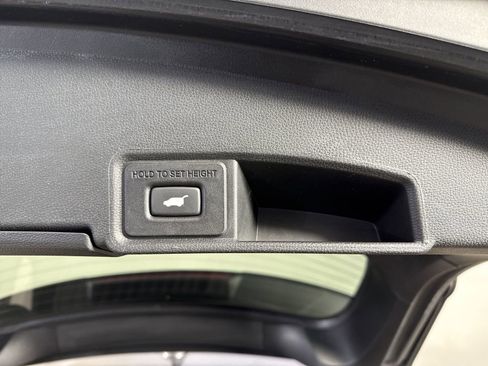 Certified 2024 Acura RDX w/ Technology Package image 35