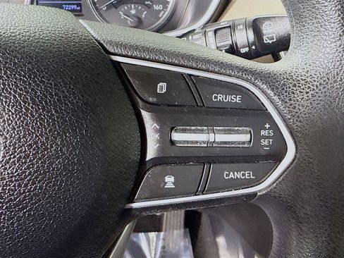 Used 2020 Hyundai Santa Fe SE image 15