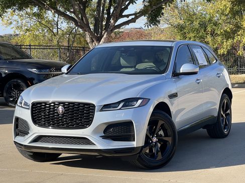 Used 2023 Jaguar F-PACE S image 2