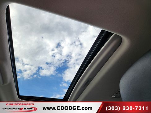 Used 2023 Toyota 4Runner SR5 Premium w/ Moonroof Package AWD/4WD image 19