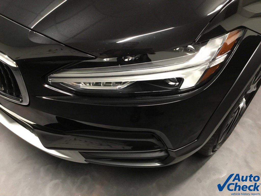 Used 2020 Volvo V90 T6 Cross Country AWD/4WD image 18