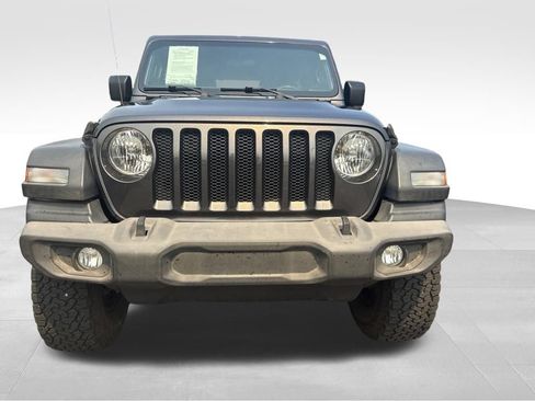 Used 2018 Jeep Wrangler Unlimited Sport S AWD/4WD image 13