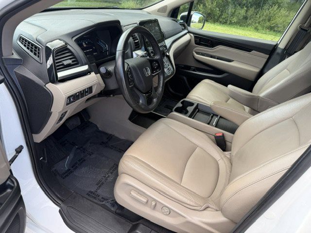 Used 2021 Honda Odyssey Touring image 11