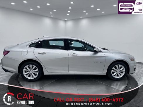 Used 2022 Chevrolet Malibu LT image 11
