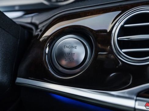 Used 2016 Mercedes-Benz Maybach S 600 image 17