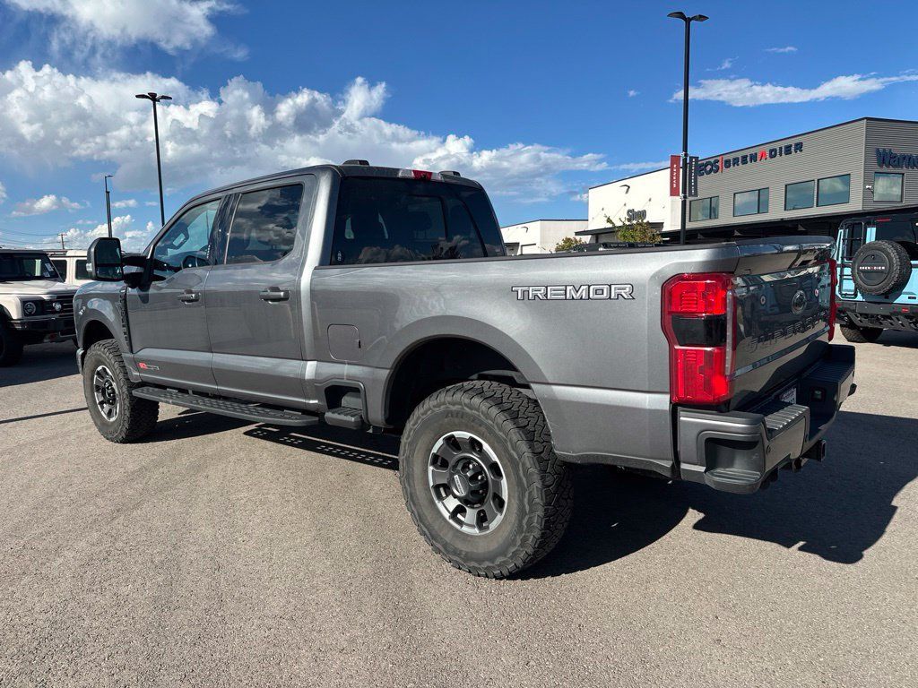 Used 2024 Ford F250 Lariat w/ Lariat Ultimate Package AWD/4WD image 8