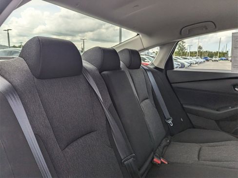 Used 2023 Honda Accord LX image 14
