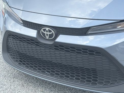 Certified 2022 Toyota Corolla LE FWD image 27