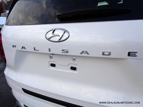 Used 2021 Hyundai Palisade Calligraphy image 5