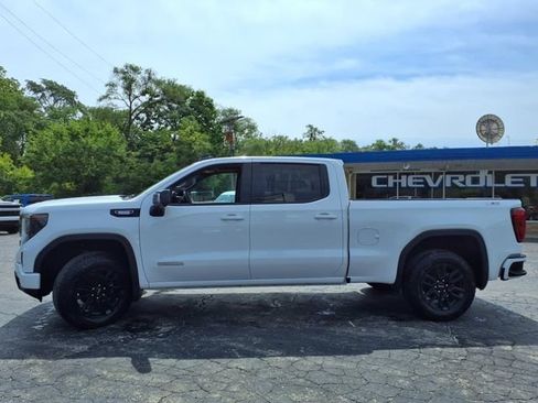 New 2026 GMC Sierra 1500 Elevation w/ Elevation Premium Package AWD/4WD image 12