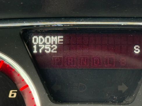 Used 2014 GMC Acadia SLT image 29