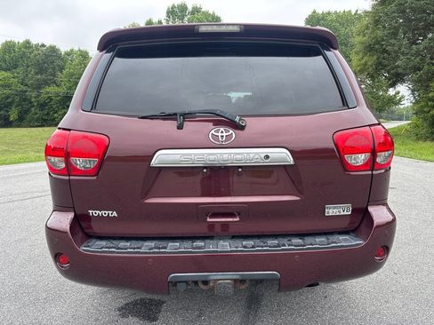 Used 2008 Toyota Sequoia Limited AWD/4WD image 4