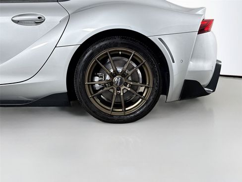 Used 2022 Toyota Supra w/ Safety & Technology Package RWD image 9