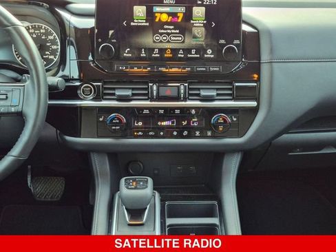 Certified 2024 Nissan Pathfinder SL AWD/4WD image 33