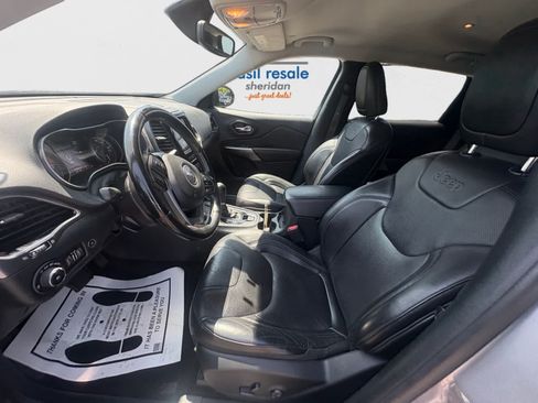 Used 2020 Jeep Cherokee Limited AWD/4WD image 12
