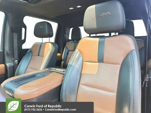 Used 2020 Chevrolet Silverado 2500 High Country AWD/4WD image 9